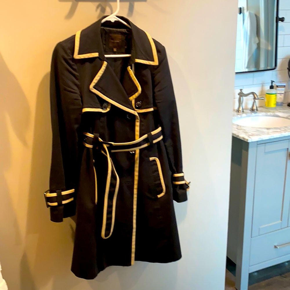 Trench coat